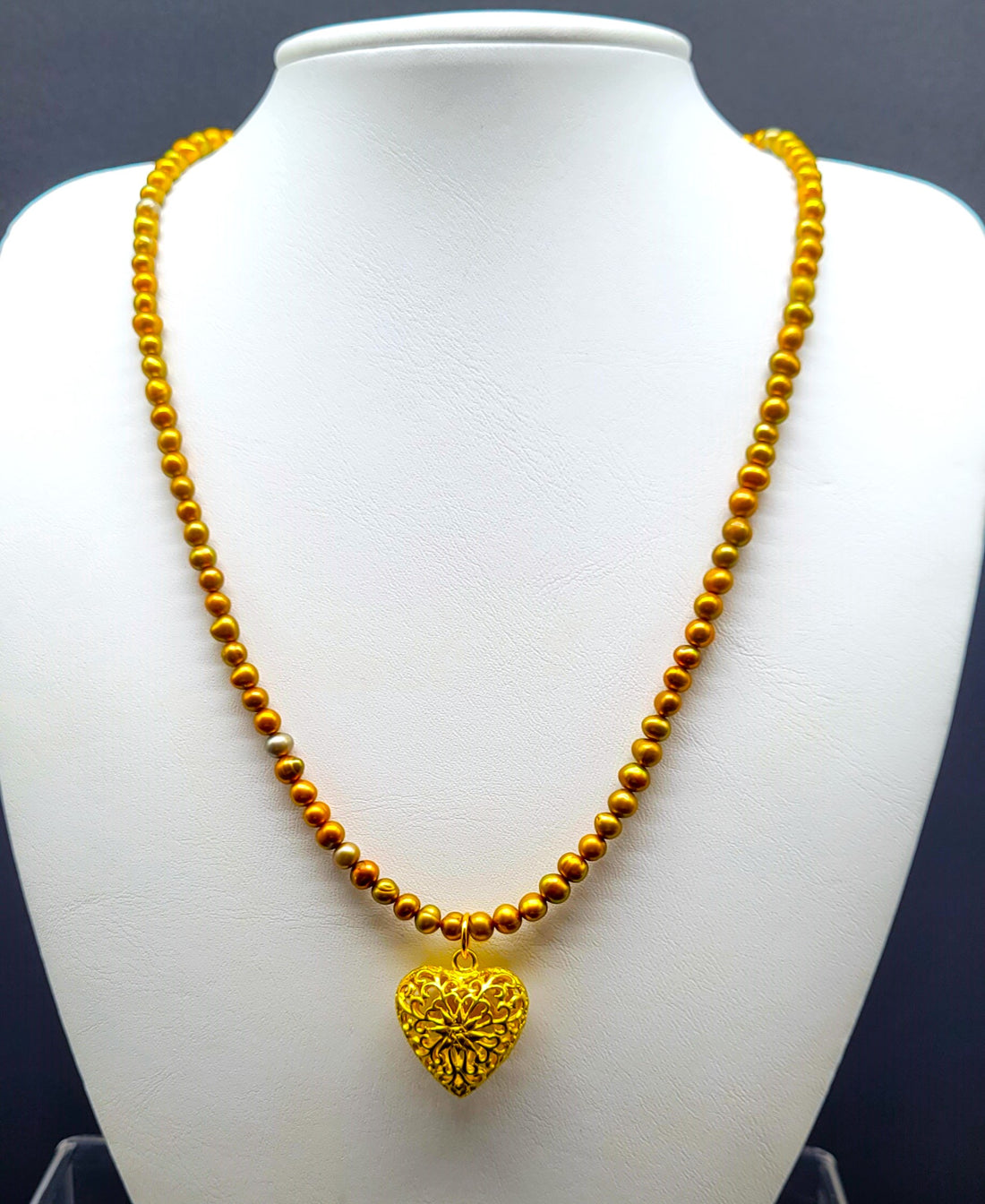 Golden Elegance necklace