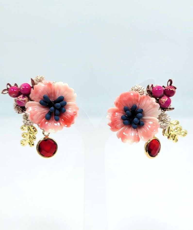 Pierced Flower rainbow red