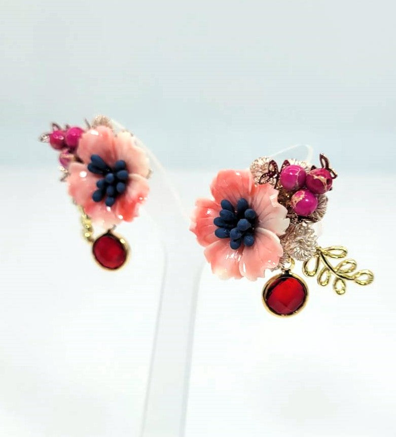 Pierced Flower rainbow red