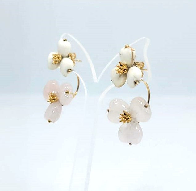 Pierced pop flowers White